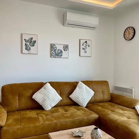 Monte Don Apartment